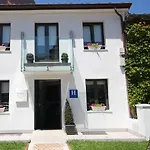 Le Petit Boutique (adults Only) 2*