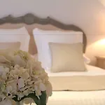 Le Petit Boutique (adults Only) 호텔 2*