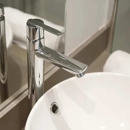 Le Petit Boutique (adults Only)