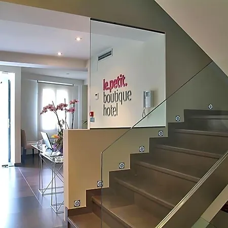 Le Petit Boutique (adults Only) 호텔 2*