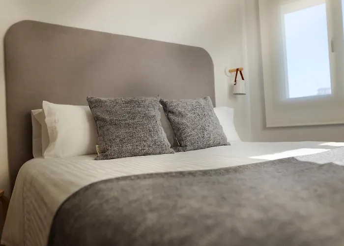 Le Petit Boutique (adults Only)