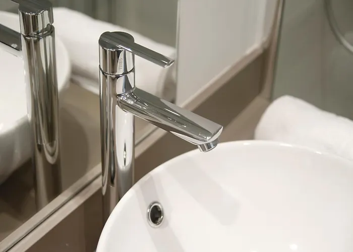 Le Petit Boutique (adults Only)