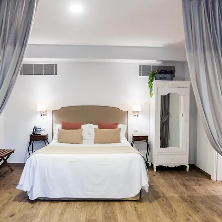 Le Petit Boutique (adults Only) Hotel